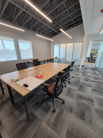 Semper Lingua Meeting Room min